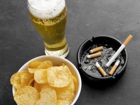 Imagem de alimentos não saudáveis que a OMS recomenda que tenham uma tributação maior