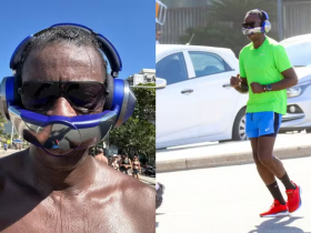 Cantor Seu Jorge correndo na orla do Rio de Janeiro com fone com filtro de ar