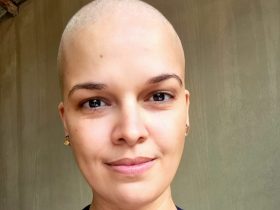 Bióloga Claudineia Costa