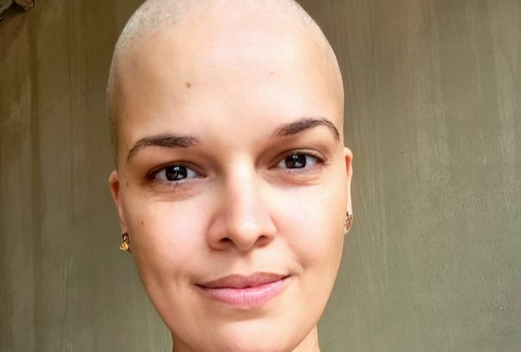 Bióloga Claudineia Costa