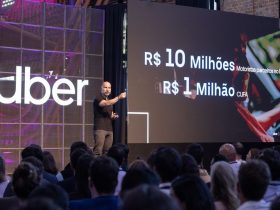 O CEO da Uber, Dara Khosrowshahi, durante um evento em São Paulo Foto: divulgação da Uber