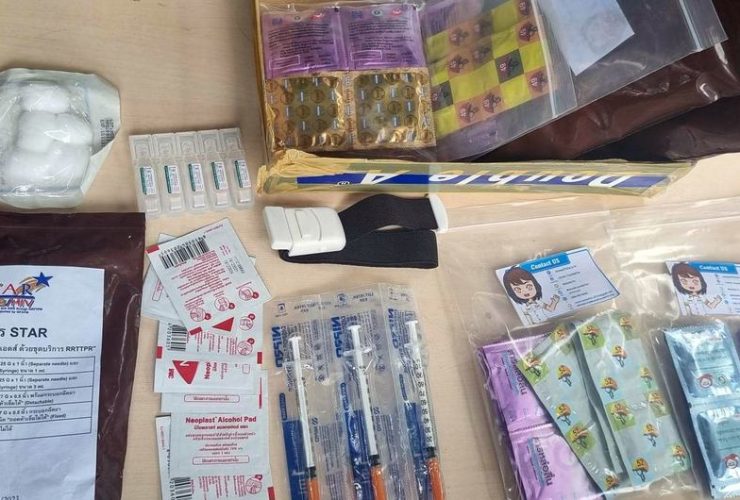 A Ozone Foundation oferece uma série de medidas de redução de danos para prevenir a propagação do HIV | Foto de © Cedriann Mart UNAIDS Thailand