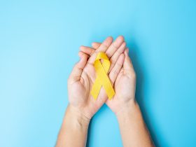 Fita amarela, dia da prevenção do suicídio Por JoPanwatD