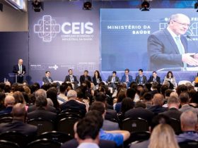 O vice-presidente e ministro do Desenvolvimento, Indústria, Comércio e Serviços (MDIC), Geraldo Alckmin, durante reunião do Grupo Executivo do Complexo Econômico-Industrial da Saúde (Geceis) Foto: Júlio César Silva/MDIC