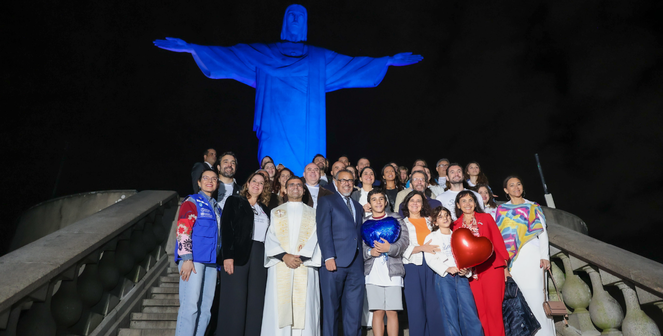 O diretor-geral da OMS, Tedros Adhanom Ghebreyesus e a ministra da Saúde, Nísia Trindade, no Cristo Redentor, com brasileiros juntos pela luta contra o câncer cervical Foto: Walterson Rosa/MS