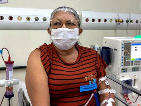 A paciente paraense Edinalva Pinheiro recebe o primeiro transplante de rim de 2025 Foto: divulgação Agência Pará