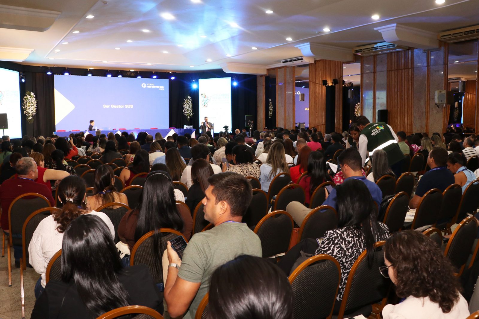 Evento reúne secretários de saúde dos 144 municípios para alinhar diretrizes e fortalecer o SUS no estado Fotos: José Pantoja/Sespa