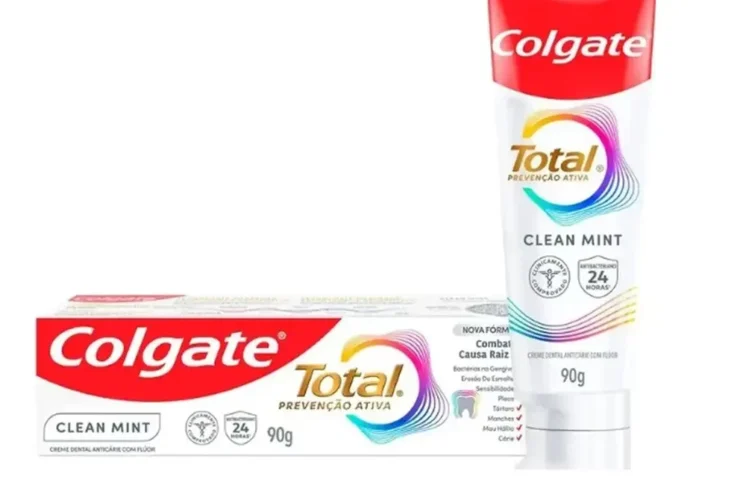 Imagem do creme dental Colgate Total Clean Mint
